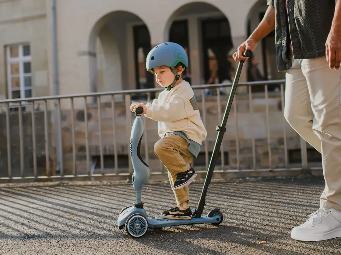 Seat-up balance bike mode demonstrates the Austrian-designed dual-function frame.