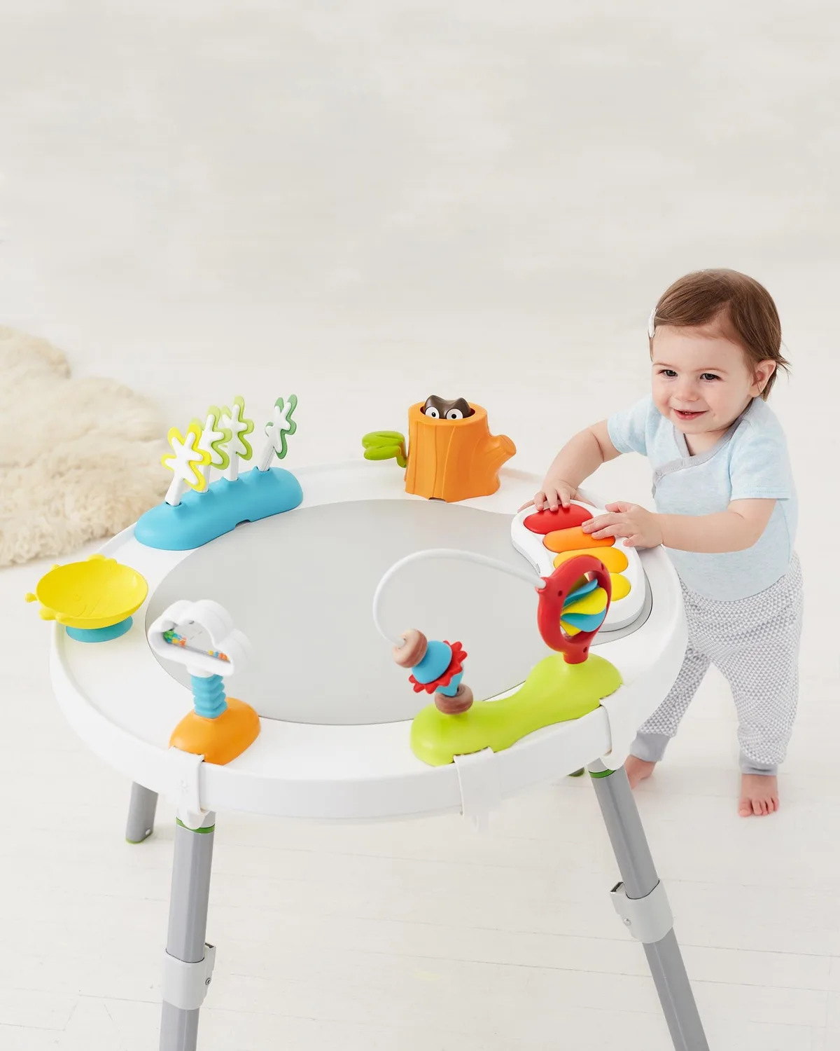 Wide base and locking legs address the tip-over concerns physical therapists raise.